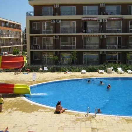 Apartment In Fort Club Holiday