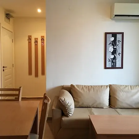 Apartment In Fort Club Holiday
